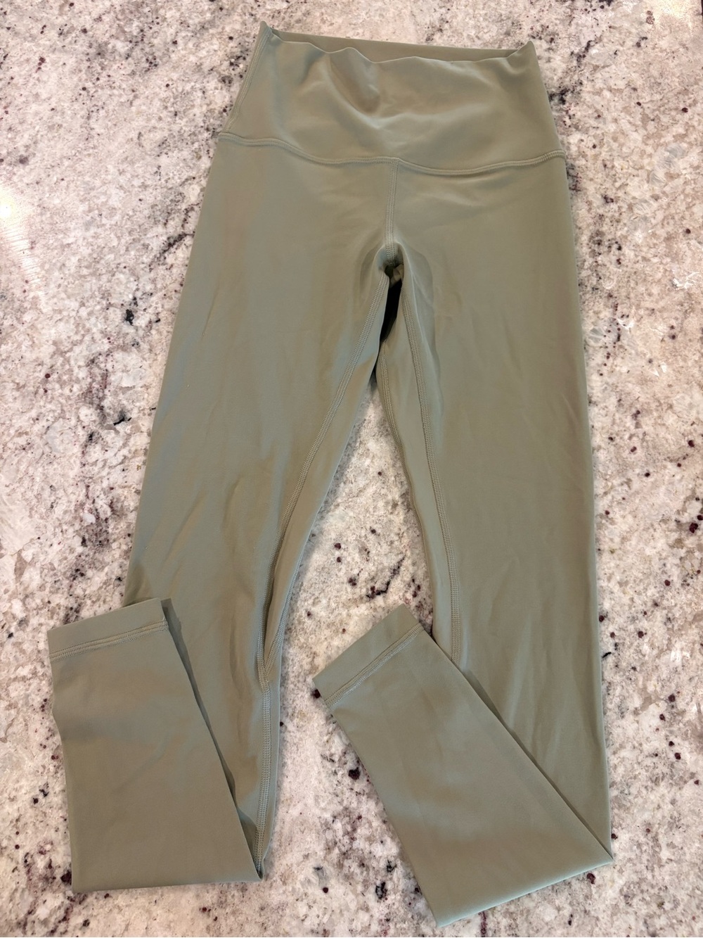 Lululemon Leggings in Olive